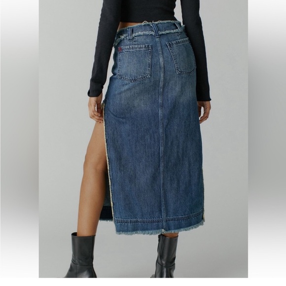 Urban Outfitters Jean Skirt - Picture 3 of 8